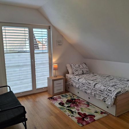 Spacious Family Home Near Bled - Modern & Cozy ราโดว์ลิตซา ภายนอก รูปภาพ