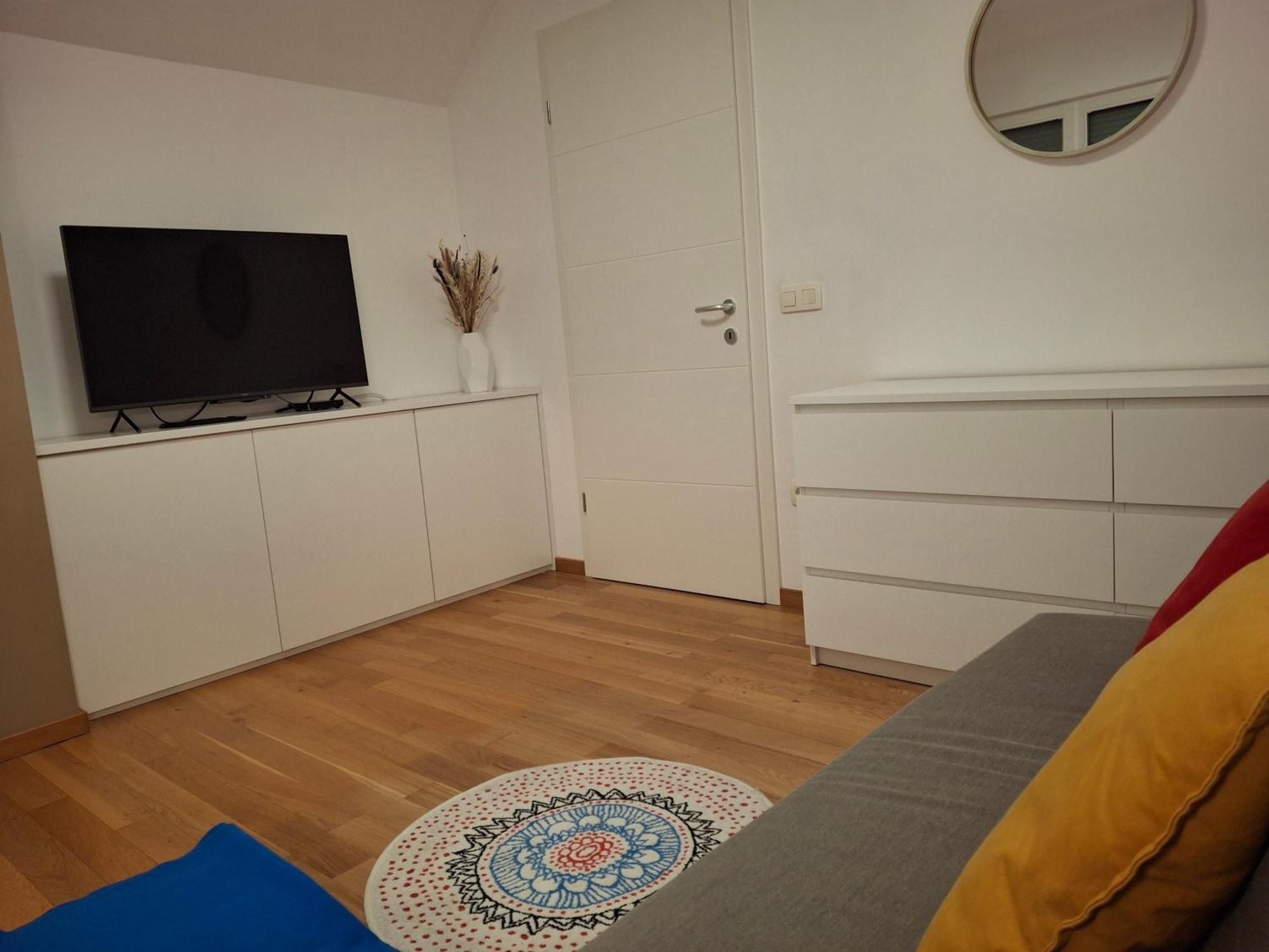 Spacious Family Home Near Bled - Modern & Cozy ราโดว์ลิตซา ภายนอก รูปภาพ