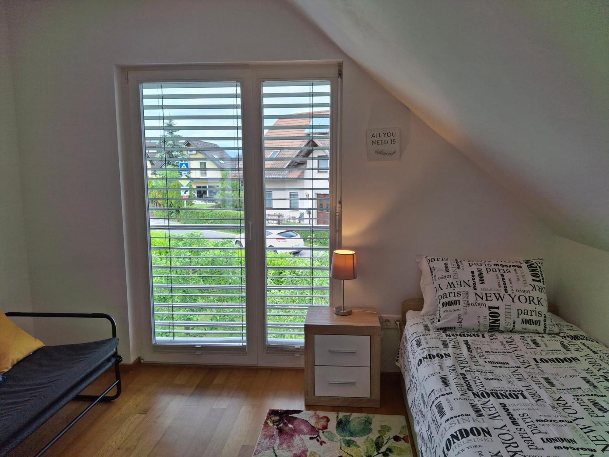 Spacious Family Home Near Bled - Modern & Cozy ราโดว์ลิตซา ภายนอก รูปภาพ