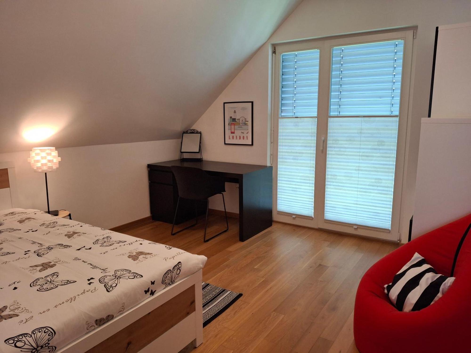 Spacious Family Home Near Bled - Modern & Cozy ราโดว์ลิตซา ภายนอก รูปภาพ